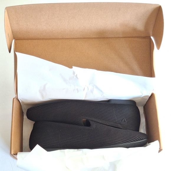 Vivaia Samantha Square-Toe Loafers, Size 8 EU39 Black, EUC - Picture 2 of 6